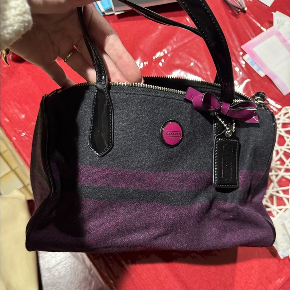 Wool Coach Bag - Picture 3 of 7